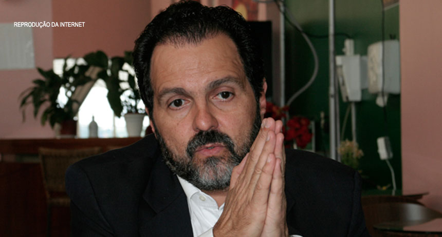 MPDFT obtém condenação de Agnelo Queiroz e ex-consultor do DF por improbidade administrativa