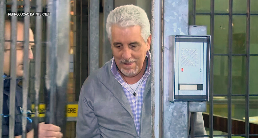 Colega de cela oferece emprego e Pizzolato é autorizado a ter trabalho externo