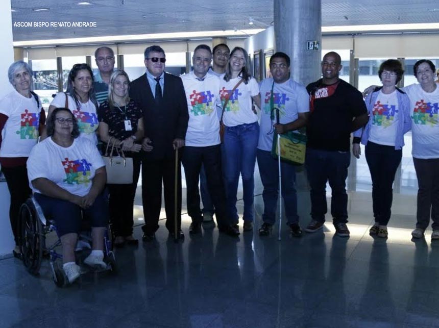 Agora é lei: professores com deficiência tem prioridade na escolha de turmas