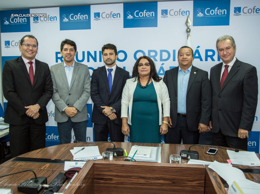 Conselho Federal de Enfermagem elege diretoria