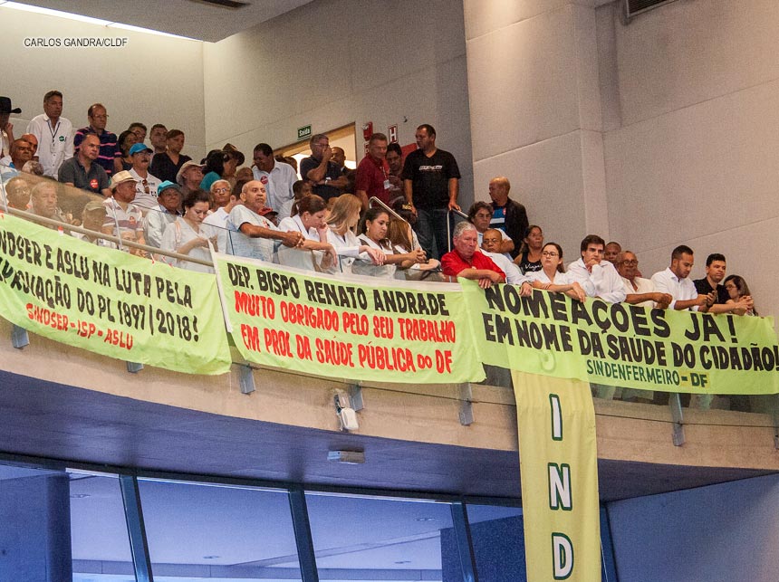 Por 13×3, distritais derrubam veto de Rollemberg para nomeações na Saúde