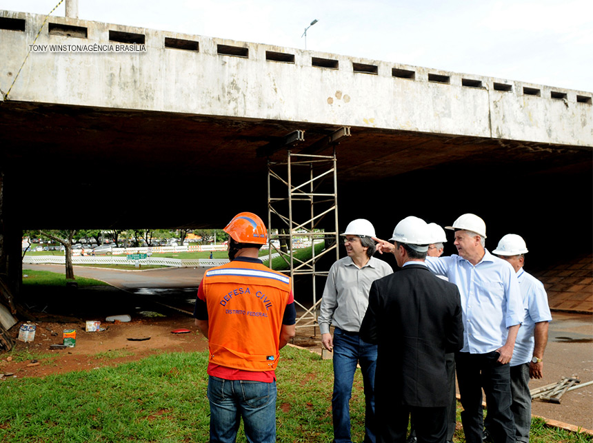 Começa o escoramento do viaduto da Galeria dos Estados