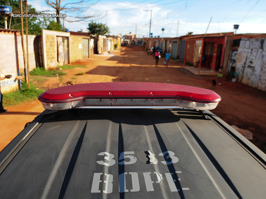 Operação reforça policiamento em pontos críticos da Estrutural