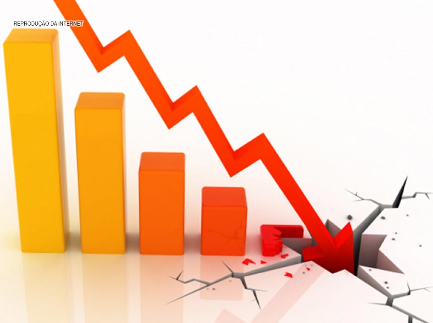 Crise: Pesquisa aponta que apenas 18% dos brasileiros estão com as contas ‘no azul’