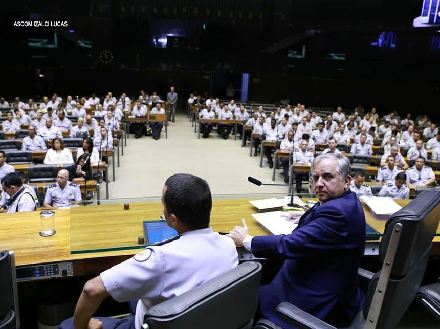Câmara homenageia os 209 anos da Polícia Militar do Distrito Federal