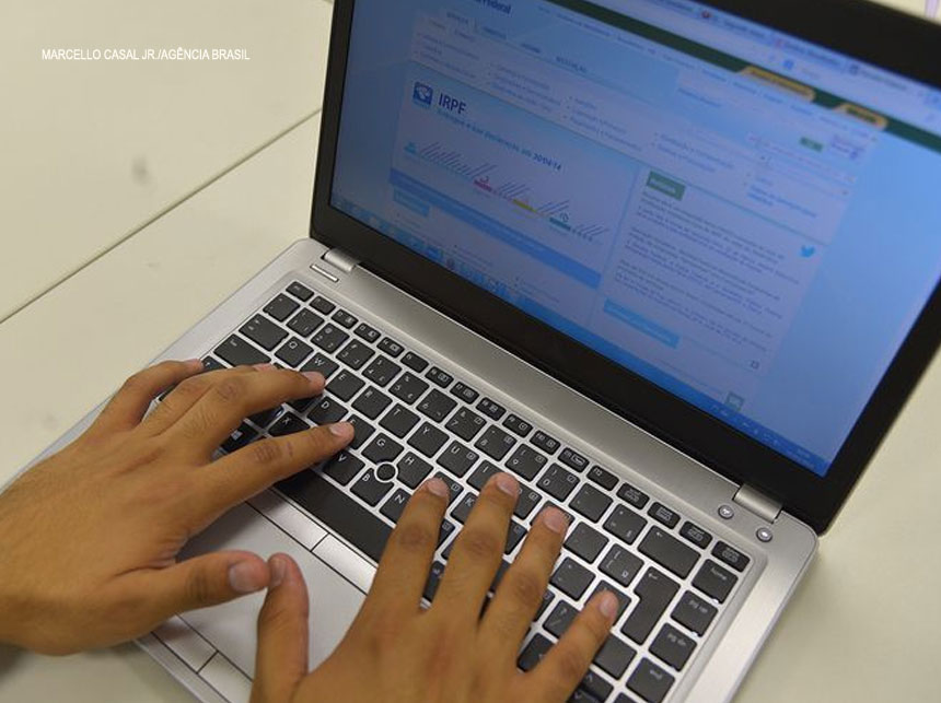 Receita paga primeiro lote de restituição do Imposto de Renda 2018