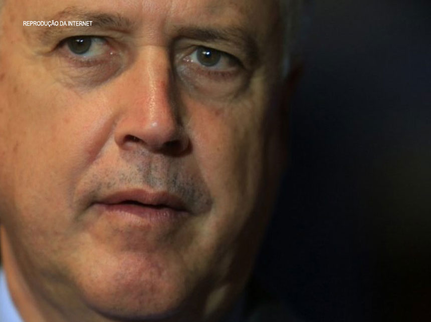 Artigo: O legado de caos de Rollemberg