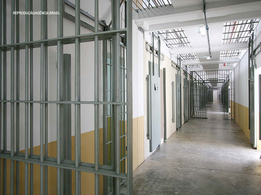 Contratadas pelo governo: Empresas deverão reservar vagas para presos, prevê portaria