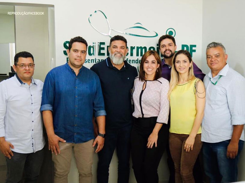 Jorge Vianna consolida apoio da Enfermagem e quer campanha de resgate do SUS