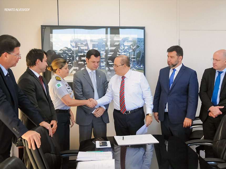 Rede de ensino do DF ganha quatro colégios da PM