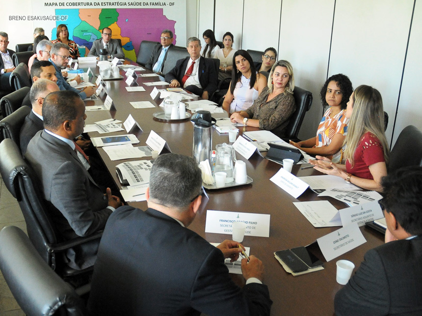 Secretaria de Saúde do DF terá estrutura administrativa com foco nas pessoas, aponta Okumoto