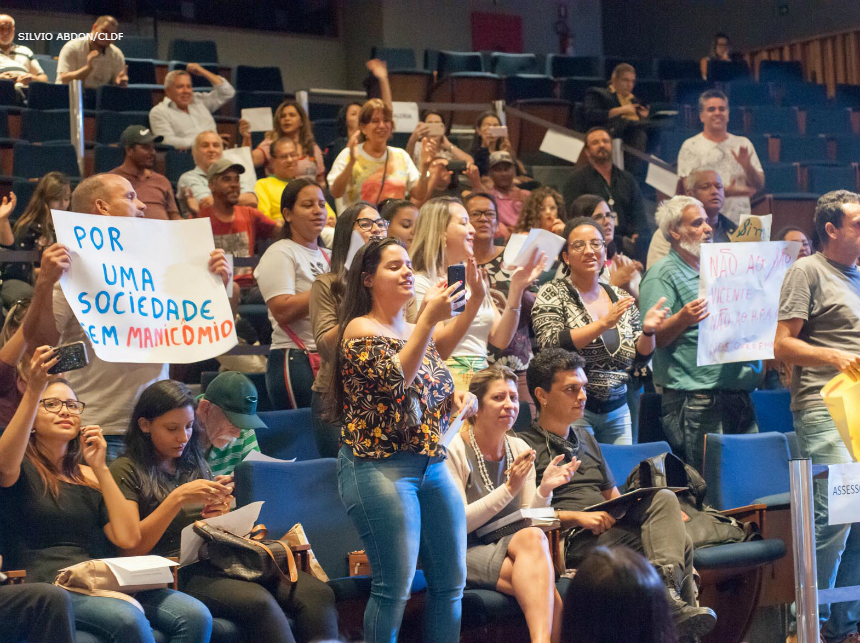 CLDF: Usuários da saúde mental querem garantir tratamento humanizado
