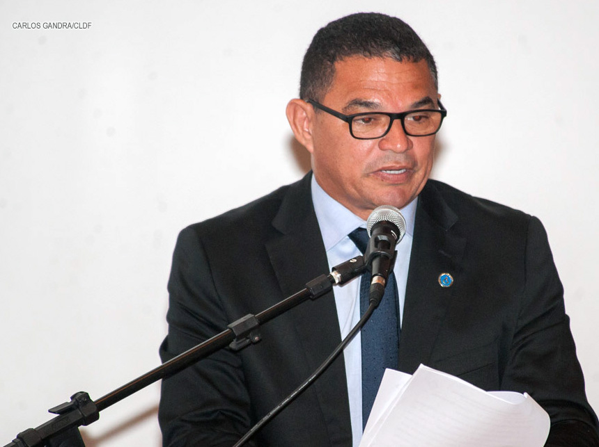 Distritais de vários partidos criticam propostas do GDF