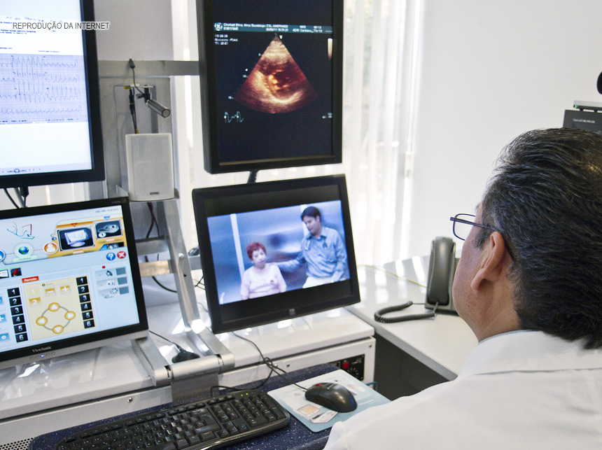 Conselheiros do CFM revogam a Resolução nº 2.227/2018, que trata da Telemedicina