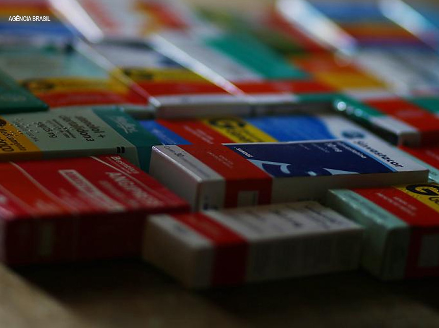 Remédios terão reajuste de até 4,33% a partir desta segunda-feira