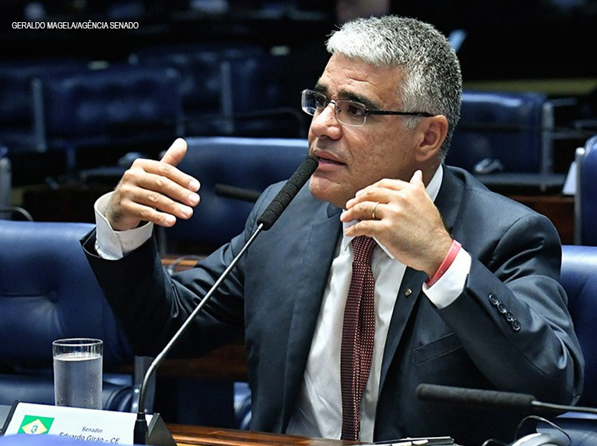 Sancionada lei que exige notificação compulsória de casos de automutilação