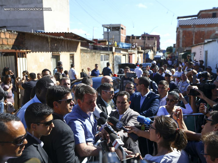 Bolsonaro fecha semana com Banco do Brasil, Yasmin, previdência e Lula