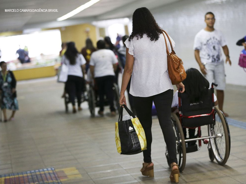 SUS: atendimento de saúde a pessoas com deficiência ganha reforço