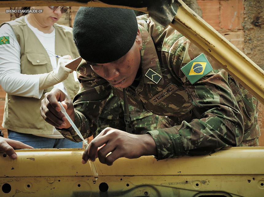 Exército participa de ação contra a dengue no DF