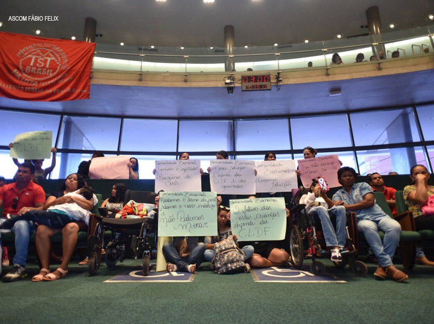 Movimentos pró-moradia pedem o fim das derrubadas no DF