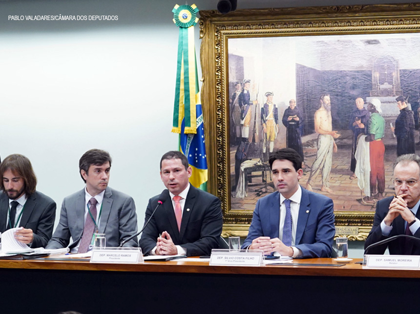 Instalada comissão especial sobre a reforma da Previdência