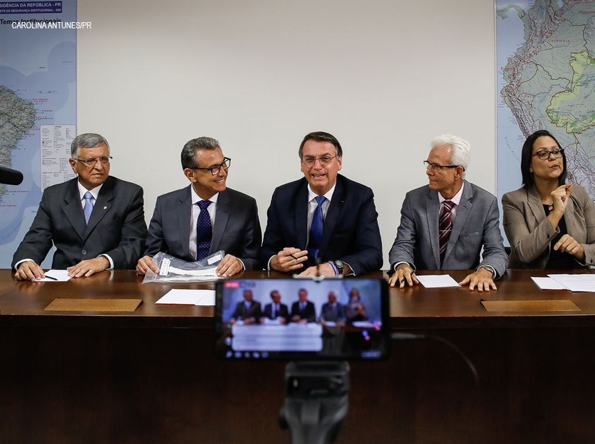 Bolsonaro pede ao Congresso que devolva Coaf ao Ministério da Justiça