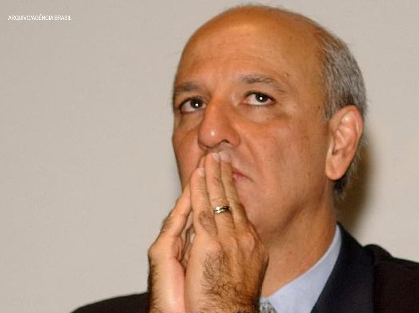 STF mantém condenação de José Roberto Arruda, ex-governador do DF, por falsidade ideológica