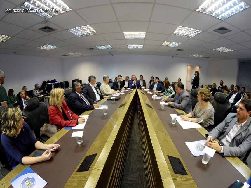 GDF vai contingenciar R$ 1,2 bilhão do orçamento para evitar colapso financeiro