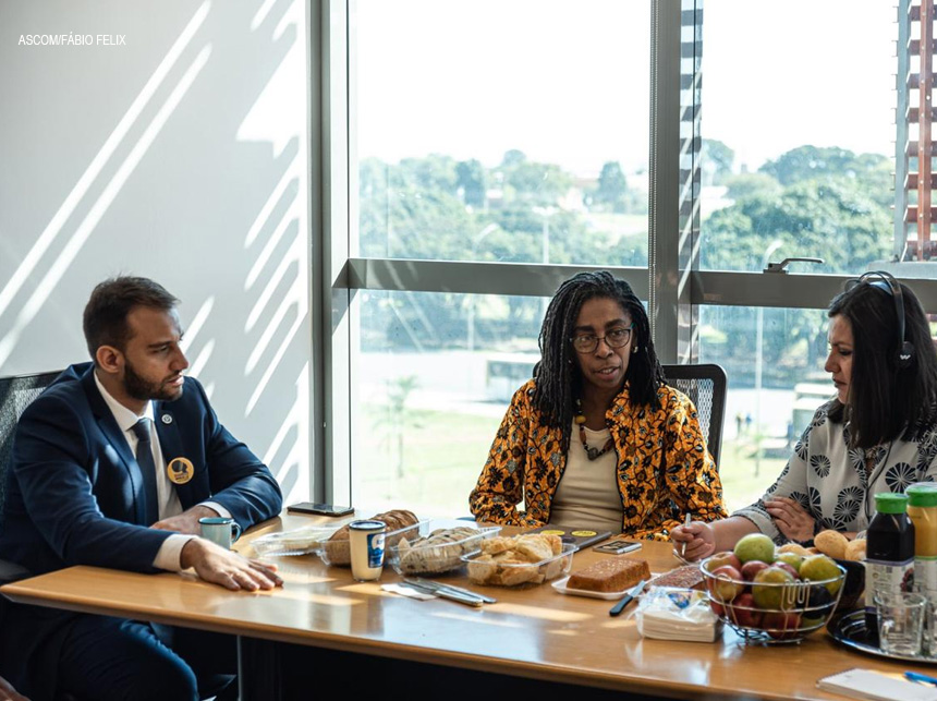 CLDF recebe organização mundial e entidades de defesa dos direitos humanos