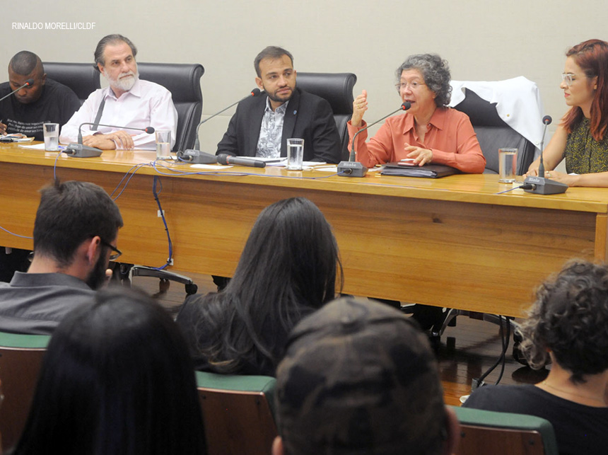 CLDF: Audiência alerta sobre retrocessos nas políticas públicas de saúde mental
