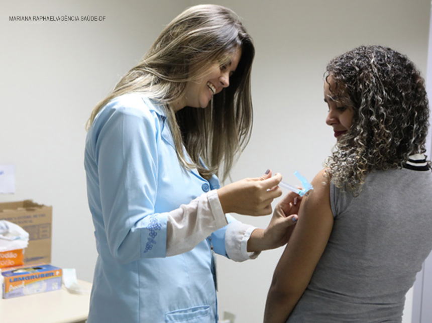 Atualização de vacinas: População do DF pode se vacinar também na Rodoviária do Plano Piloto