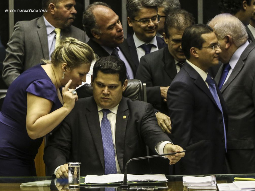 Congresso aprova projeto de crédito suplementar de R$ 248,9 bilhões