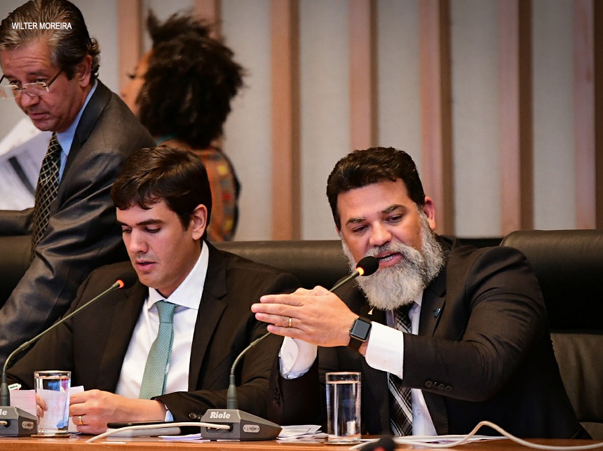 Servidores da saúde são prioritários em emendas de Jorge Vianna à Lei de Diretrizes Orçamentárias de 2020