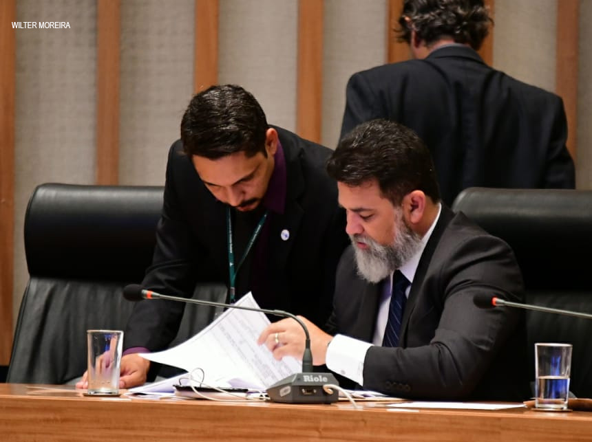 CLDF quer explicações do IGESDF sobre exclusão e limitação de idosos em processo seletivo