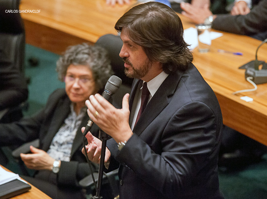 Passe estudantil: GDF recua em limitação e distritais comemoram