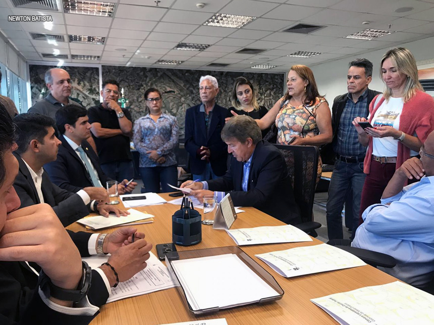 Sindicalistas pedem manutenção Licença-Prêmio em reunião com colégio de líderes da CLDF