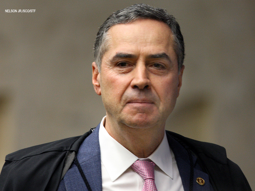 Empregado deve autorizar desconto sindical em folha, decide Barroso