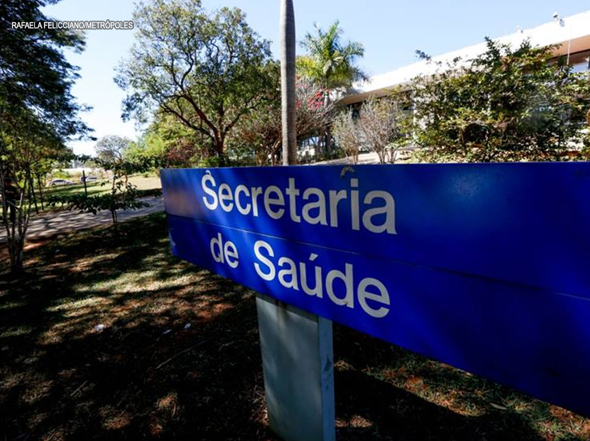 Após denúncia de fraude, Ibaneis cancela edital e exonera 22 da Saúde do DF