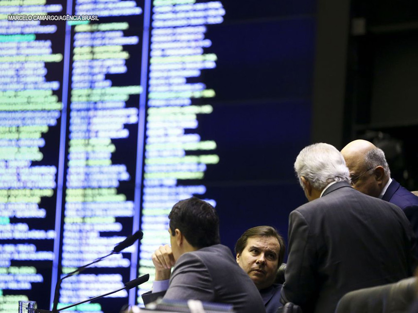 Previdência: confira principais pontos aprovados em primeiro turno