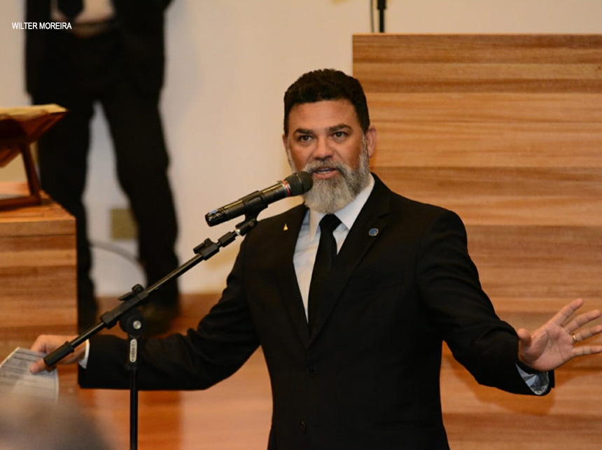 Deputado Jorge Vianna destina emenda da LDO para criação do plano de carreira de técnicos em enfermagem