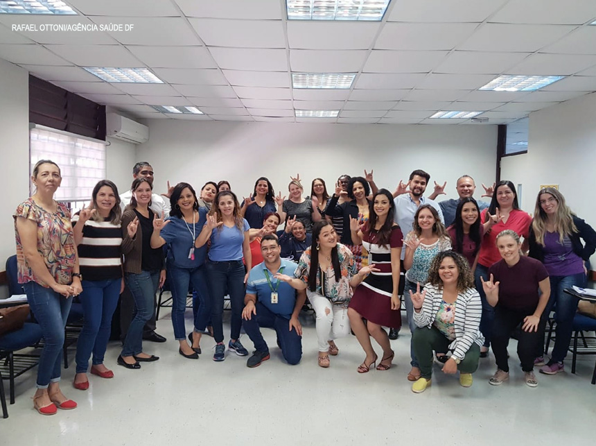 EGOV inicia novas turmas de intérpretes de Libras no DF