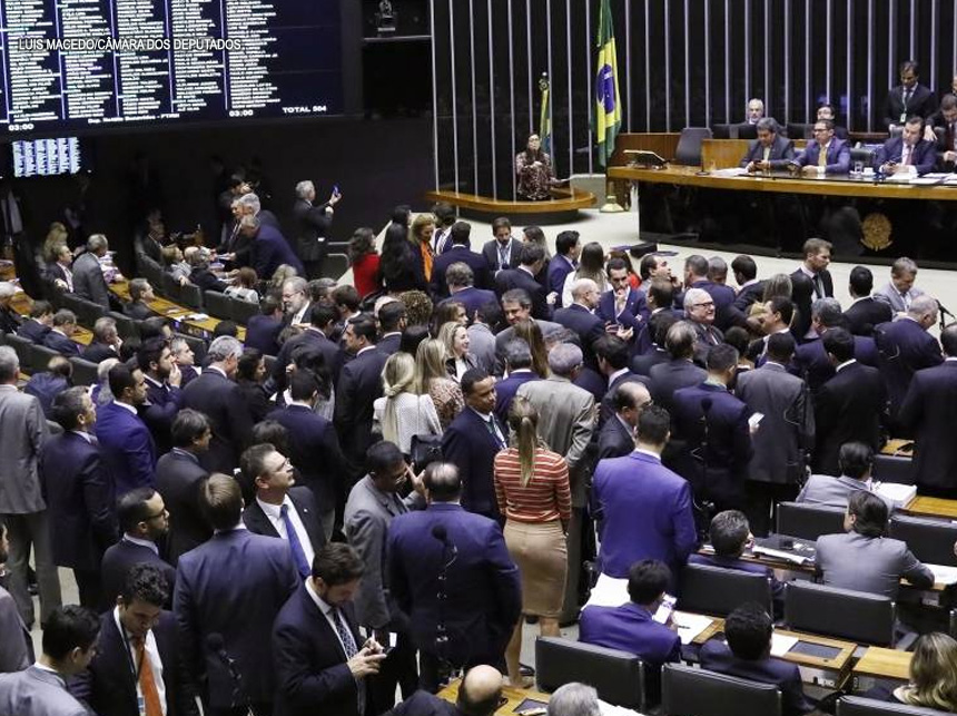 Discussões em torno Reforma da Previdência voltam a dominar Congresso
