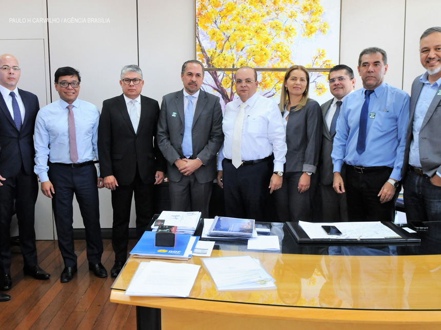 Novas empresas são credenciadas para zerar fila da ressonância magnética no DF