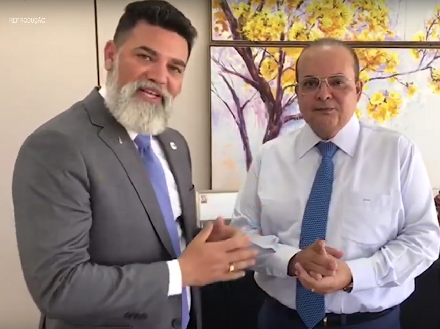 Fila começa a andar: Jorge Vianna comemora concessão de 40 horas na Saúde