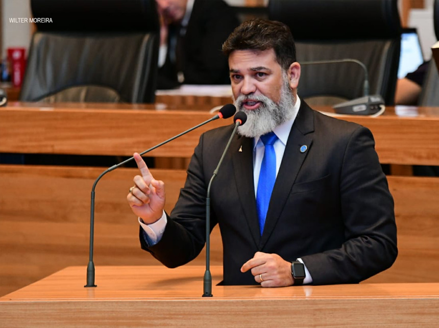 CLDF derruba veto do Executivo e PL do ‘Remédio para Todos’ de Jorge Vianna vira lei