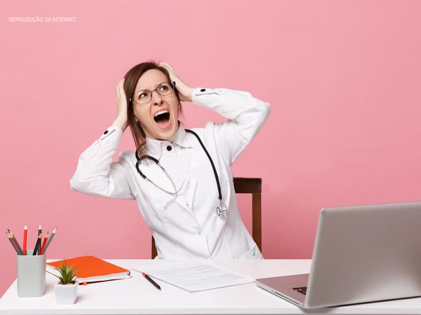 Deram um nó na informática da saúde pública do DF