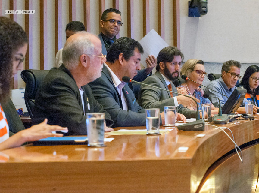 CLDF: Comissão deve apresentar proposta para a Escola de Ciências da Saúde