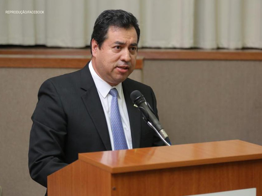 Farid Buitrago, presidente do CRM-DF, recebe título de Cidadão Honorário de Brasília