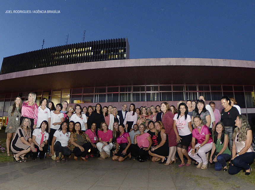 Secretaria de Saúde lança programação do Outubro Rosa