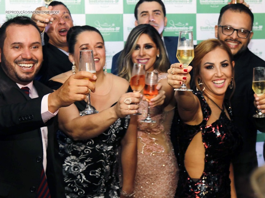 22ª edição da festa reúne mais de 3 mil pessoas no Baile dos Enfermeiros 2019